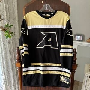 US Army Black Knights NCAA Hockey Jersey Sz Youth Medium 12-14 Colosseum